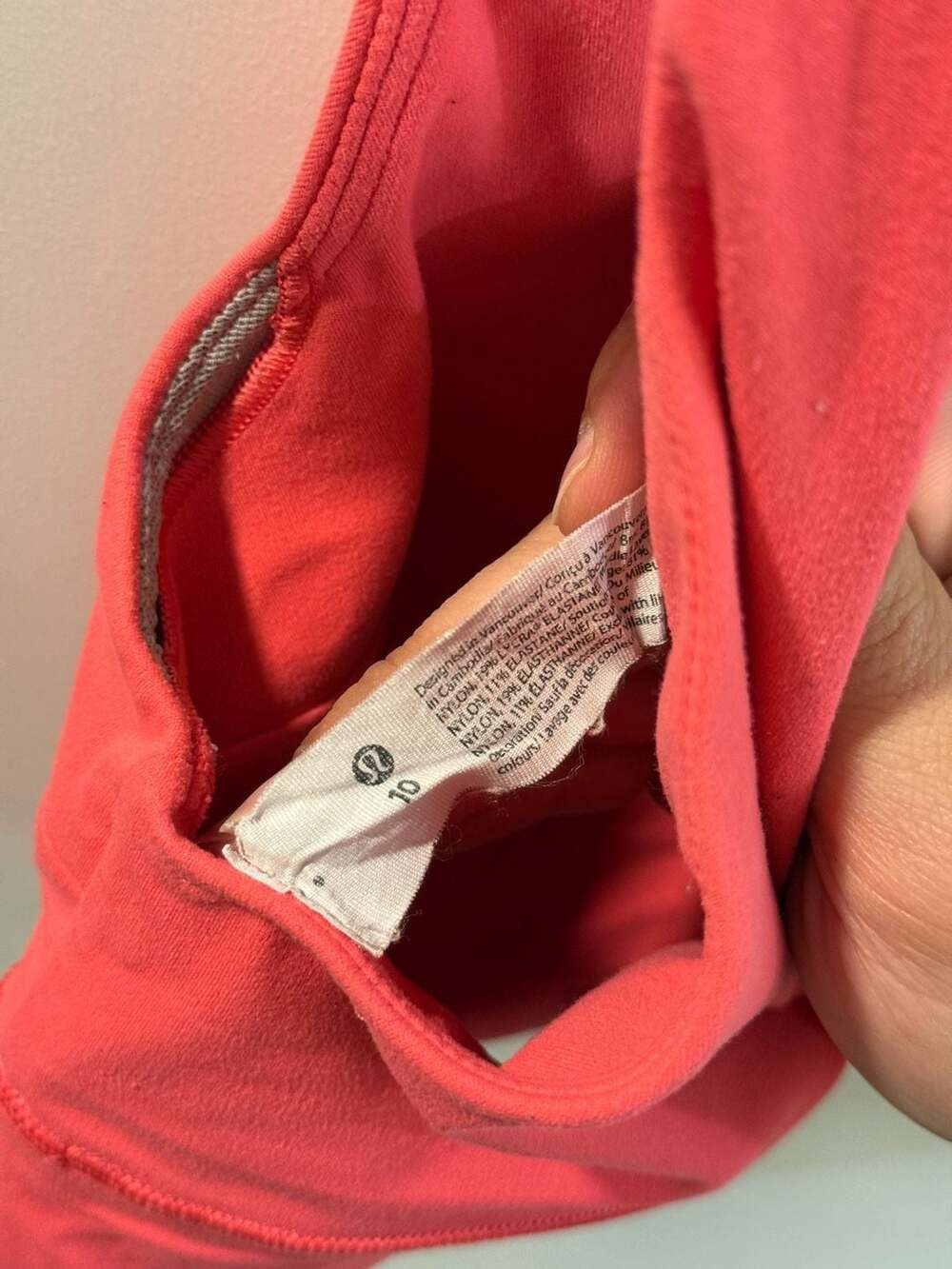 Lululemon Align V-Neck Bra Light Support A/B Cup Size 10 - Picture 3 of 6